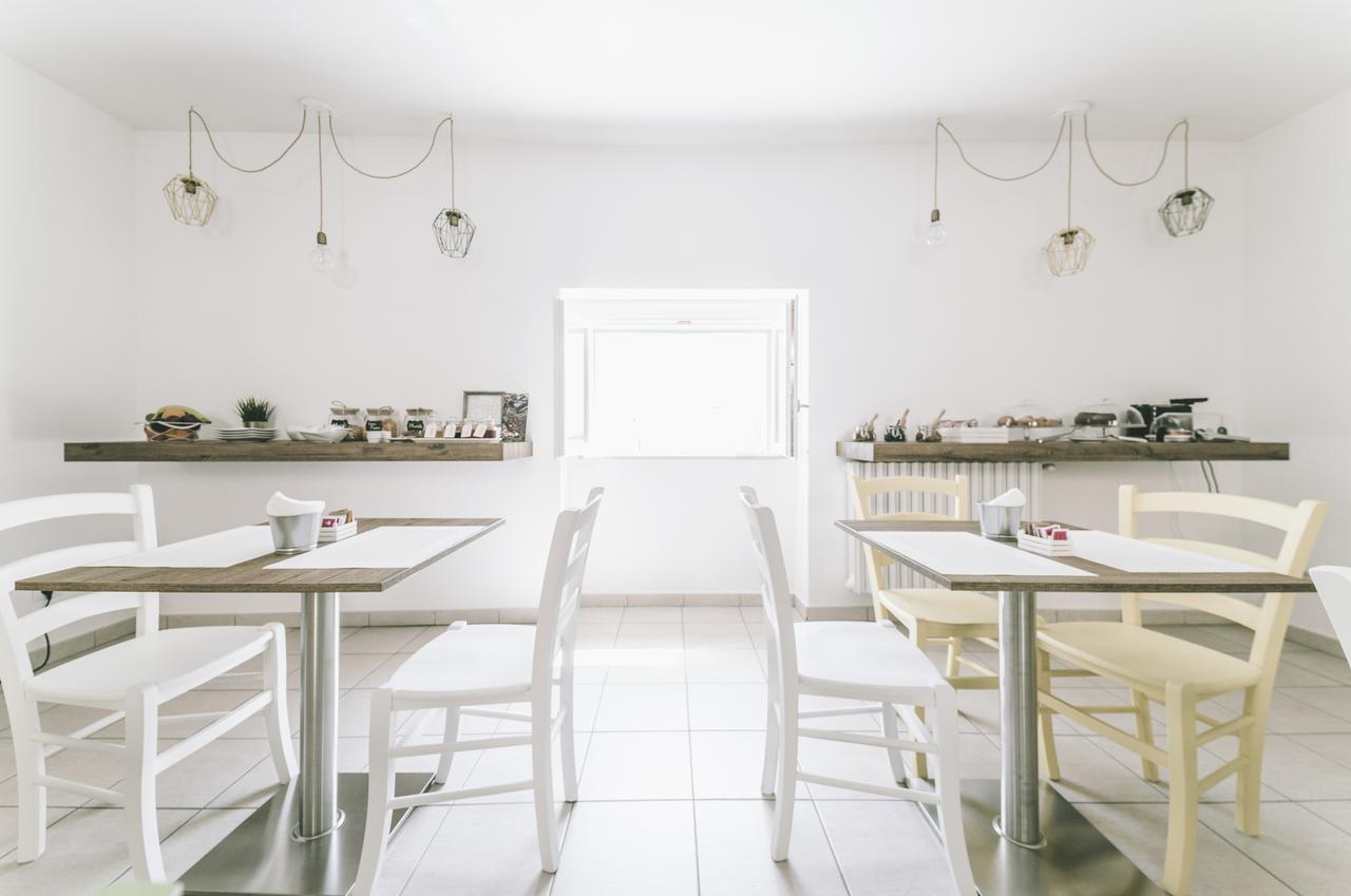Vandelia B&B Molfetta Bagian luar foto