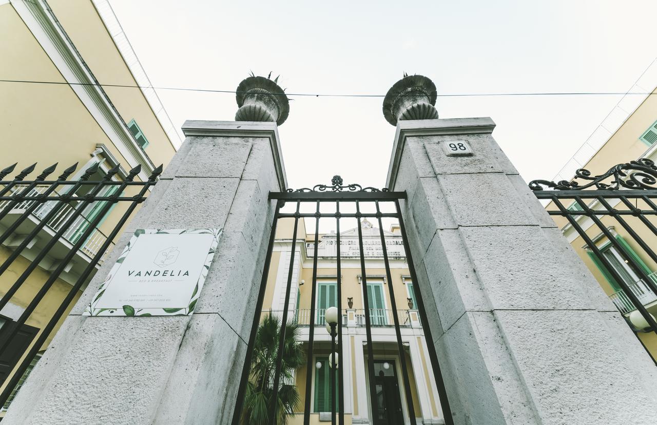 Vandelia B&B Molfetta Bagian luar foto